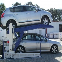 cầu nâng đỗ xe