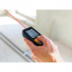 Thước đo lazer max 40 mét cầm tay chống nước có 2 li vô Beta