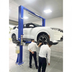 Cầu Nâng Hai Trụ 4 Tấn