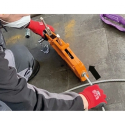 Cáp tời xe ô tô bằng tay, sản phẩm dành cho anh em đam mê offroad