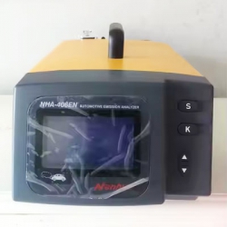 Máy phân tích khí xả động cơ xăng 4 khí