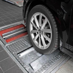 Thiết bị 116 cho xưởng dịch vụ 3S xe du lịch